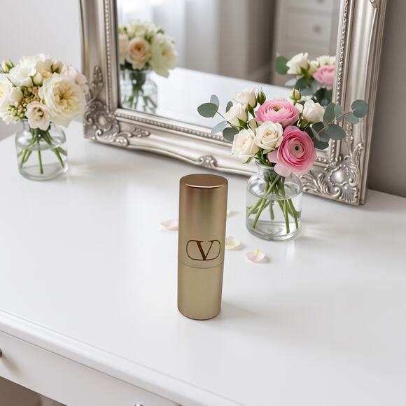 Valentino Other - Valentino Spike Valentino Matte Lipstick 134R Couture in the Streets Mini 1g